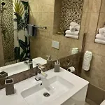 Ada's Luxury - Old شقة براشوف