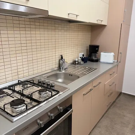 Ada's Luxury - Old Apartamento Braşov