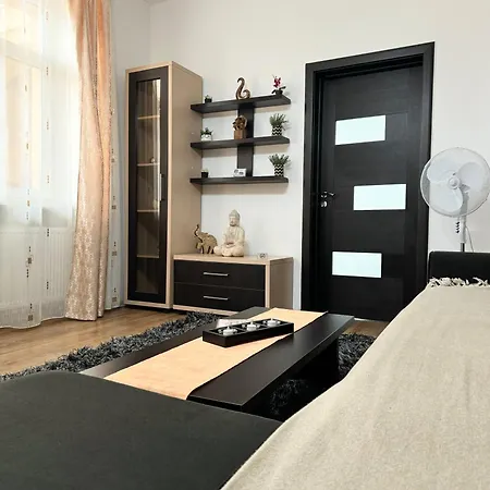 Ada's Luxury - Old