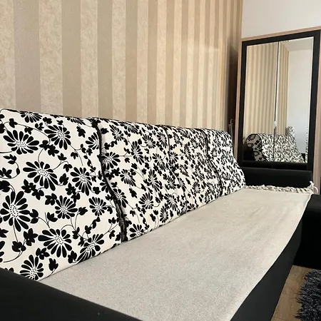 Ada's Luxury - Old Braşov