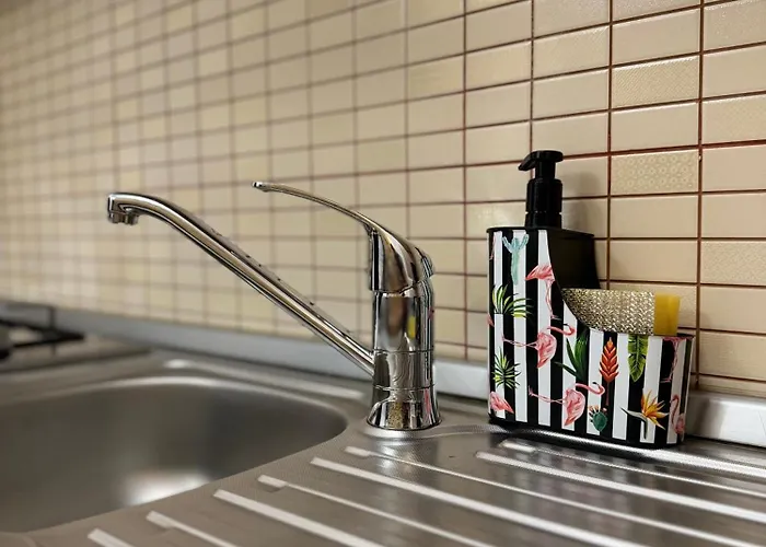 Ada's Luxury - Old Apartment *